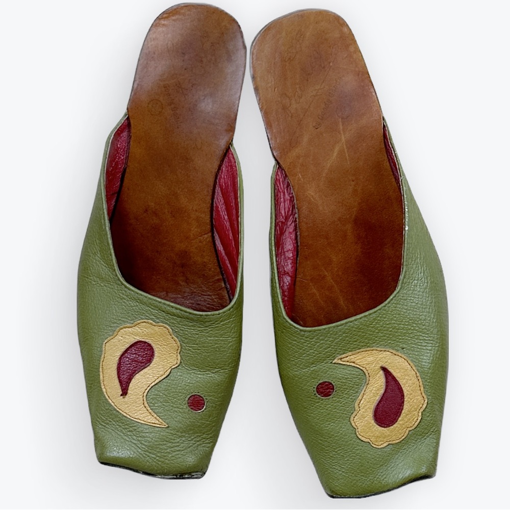 Whimsical Handcrafted Vintage Artisan Green “Paisley” Shoes by Goody Goody ~ 8/9